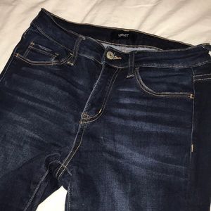 Dark wash high waisted jeans